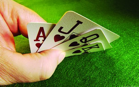 Poker 3-5-7 triple challengePoker 3-5-7, tripla provocare