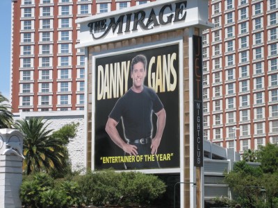 Danny Gans, The Man of Many VoicesDanny Gans, Omul cu mai multe voci